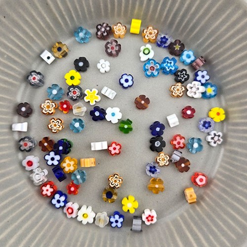 비즈팡 [J6-102-10]베네치아꽃 5.5mm(5~6mm) 멀티 ,반줄(18cm)