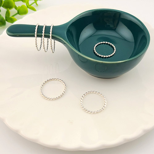 비즈팡 [SVR-001-08]실버반지 순은반지 볼드트위스트링 두께1.35mm 레이어드반지 (No.14) 실버925 ,1개 