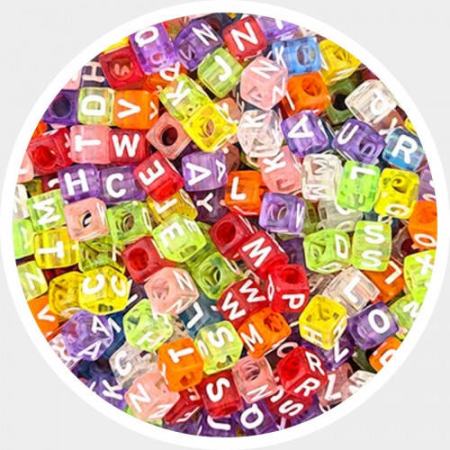 비즈팡 [PN-1-04]아크릴펜던트 사각이니셜 6mm 멀티TR(화이트알파벳) ,10g(60개)