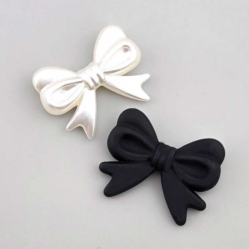 비즈팡 [PA-022]아크릴 리본통과형 주름리본 33x27mm 진주리본 블랙리본 (키링부자재) ,1개