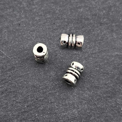 비즈팡 [PM-1-23]메탈펜던트 엔틱투라인원통 3.5x5mm (내경1mm) ,1개