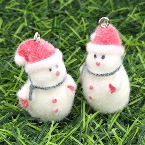 비즈팡 [PF-1-41]후로킹펜던트 빨간모자쓴눈사람 19x34mm ,1개  (빨간모자눈사람만 예약상품 - 12/10일 출고가능)