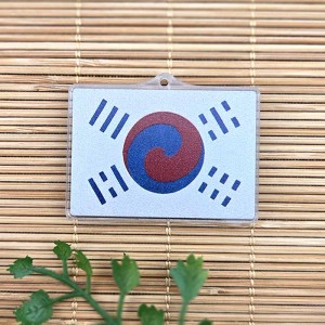 비즈팡 [PB-4-18]아크릴전통펜던트 데니태극기 42x32mm 전통굿즈만들기재료 ,1개